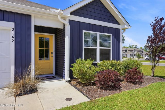2165 Southern Bayberry Lane NE, Leland, NC 28451