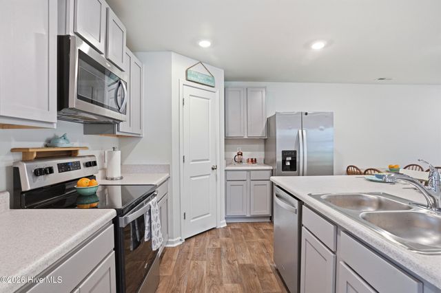 2165 Southern Bayberry Lane NE, Leland, NC 28451