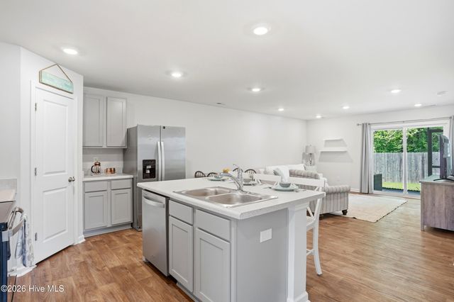 2165 Southern Bayberry Lane NE, Leland, NC 28451