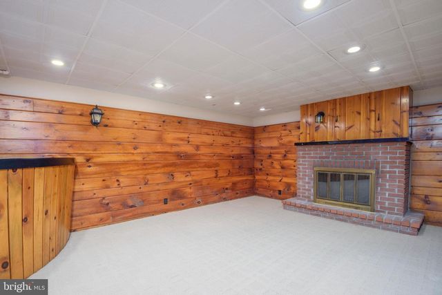 831 REGINA ST, Philadelphia, PA 19116