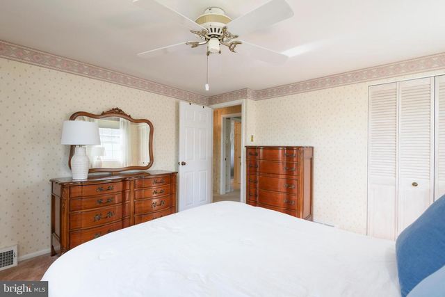 831 REGINA ST, Philadelphia, PA 19116