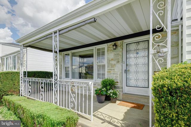 831 REGINA ST, Philadelphia, PA 19116