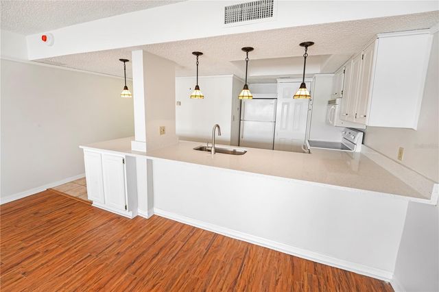 4141 BAYSHORE BOULEVARD 602, Tampa, FL 33611