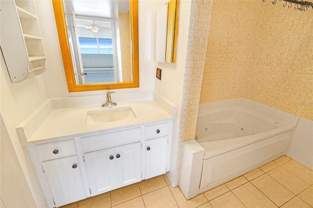4141 BAYSHORE BOULEVARD 602, Tampa, FL 33611