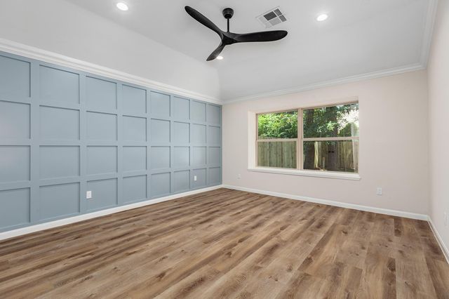 42 Camber Pine Place, The Woodlands, TX 77382