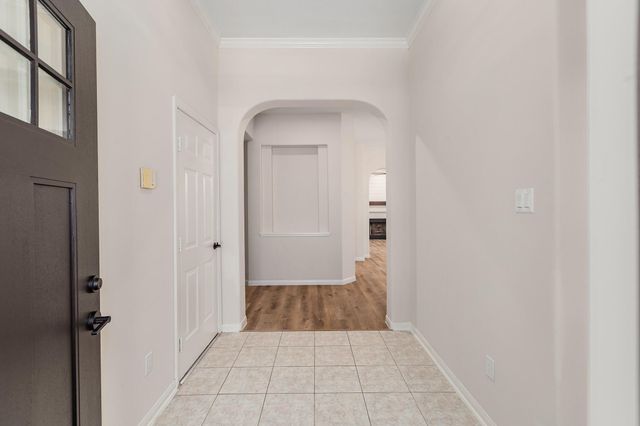 42 Camber Pine Place, The Woodlands, TX 77382