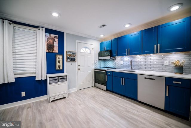 218 ENDSLEIGH AVE, Baltimore, MD 21220