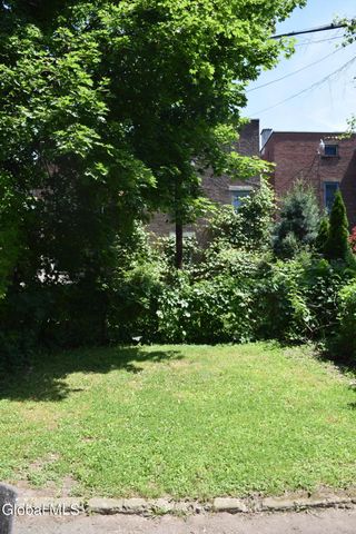 69 Dana Avenue, Albany, NY 12208