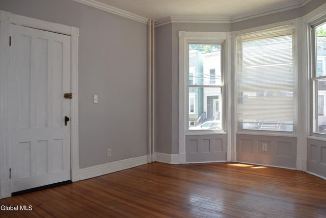 69 Dana Avenue, Albany, NY 12208