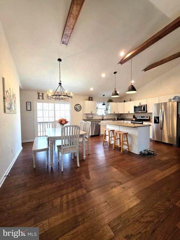 6014 STUBBS BRIDGE RD, Mineral, VA 23117