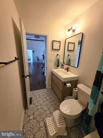 6014 STUBBS BRIDGE RD, Mineral, VA 23117