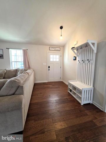 6014 STUBBS BRIDGE RD, Mineral, VA 23117