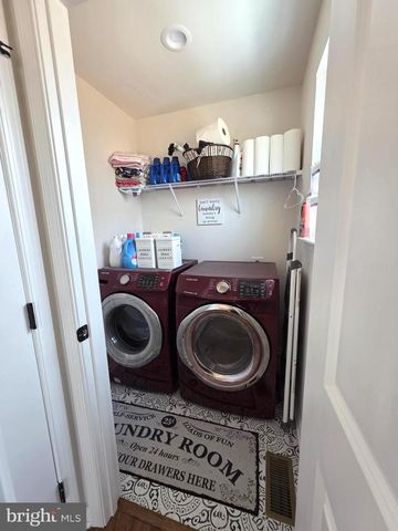 6014 STUBBS BRIDGE RD, Mineral, VA 23117