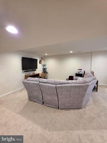 6014 STUBBS BRIDGE RD, Mineral, VA 23117