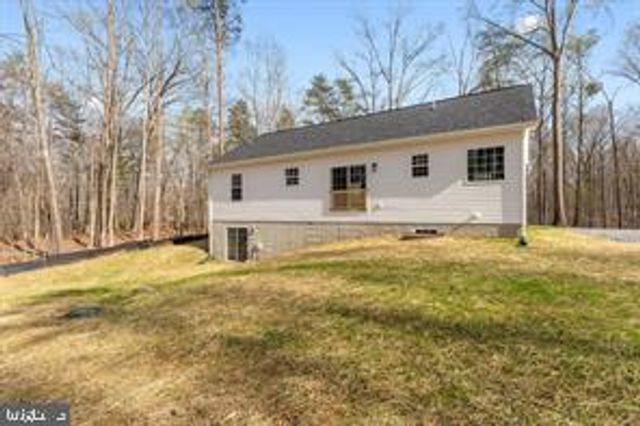 6014 STUBBS BRIDGE RD, Mineral, VA 23117