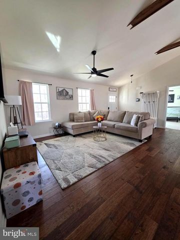 6014 STUBBS BRIDGE RD, Mineral, VA 23117