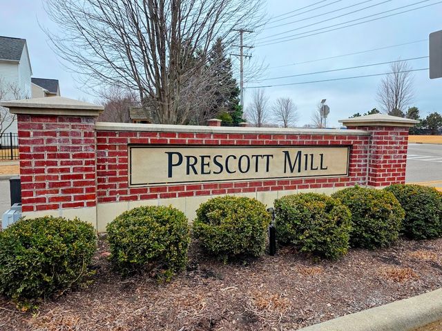 240 Devoe Drive, Oswego, IL 60543