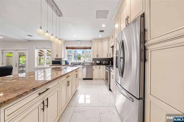 156 Phelps Avenue, Englewood, NJ 07631