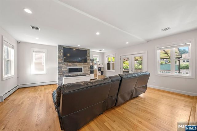 156 Phelps Avenue, Englewood, NJ 07631