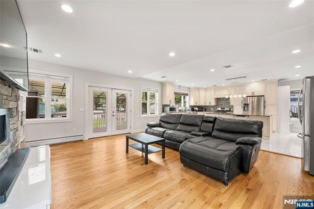 156 Phelps Avenue, Englewood, NJ 07631