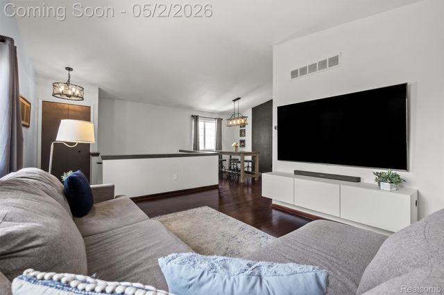 2178 Woodrow Wilson Boulevard 20, West Bloomfield Charter Township, MI 48324