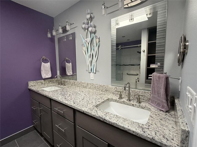 2042 COUNTRY MEADOWS PLACE, Sarasota, FL 34235