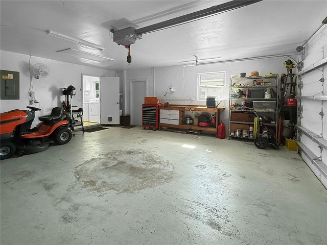 2042 COUNTRY MEADOWS PLACE, Sarasota, FL 34235