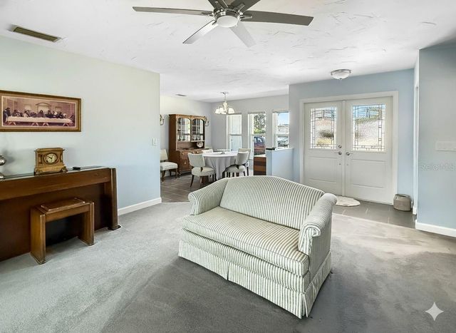 2042 COUNTRY MEADOWS PLACE, Sarasota, FL 34235