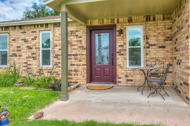 3390 Ridgemar Drive, San Angelo, TX 76903