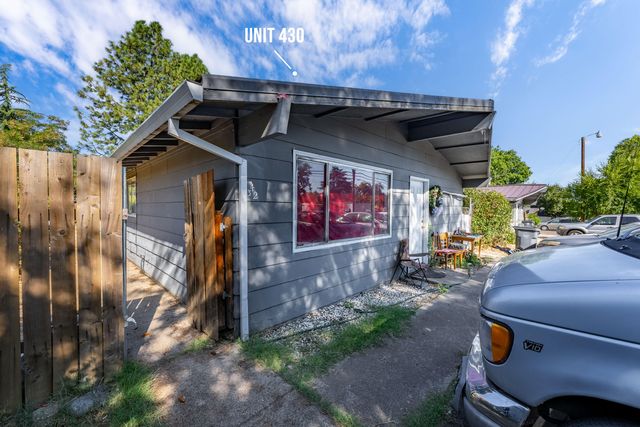 430 -432 S Columbus Avenue, Medford, OR 97501