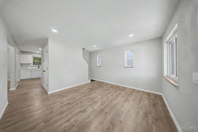 3236 Vittmer Avenue, Cincinnati, OH 45238