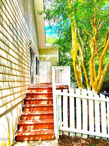 103 Stewart Lane Unit A, Chapel Hill, NC 27514