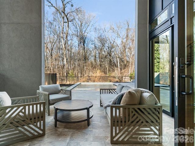 814 Bertonley Avenue, Charlotte, NC 28211