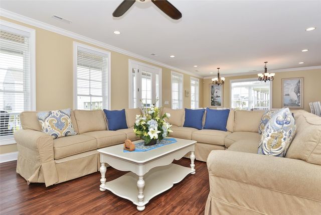 804 S Waccamaw Dr., Murrells Inlet, SC 29576