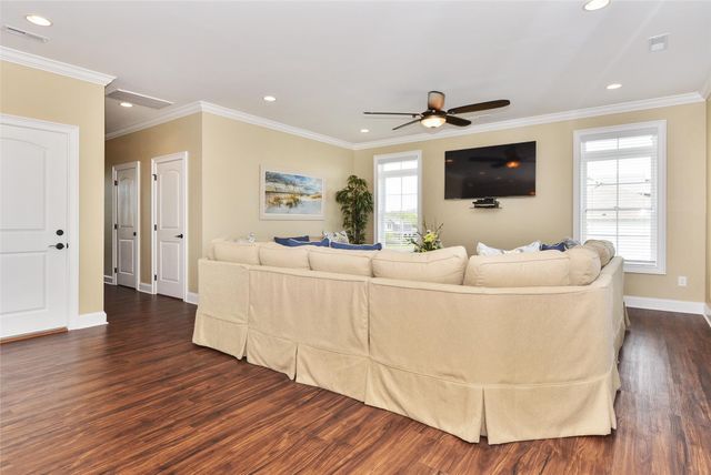 804 S Waccamaw Dr., Murrells Inlet, SC 29576