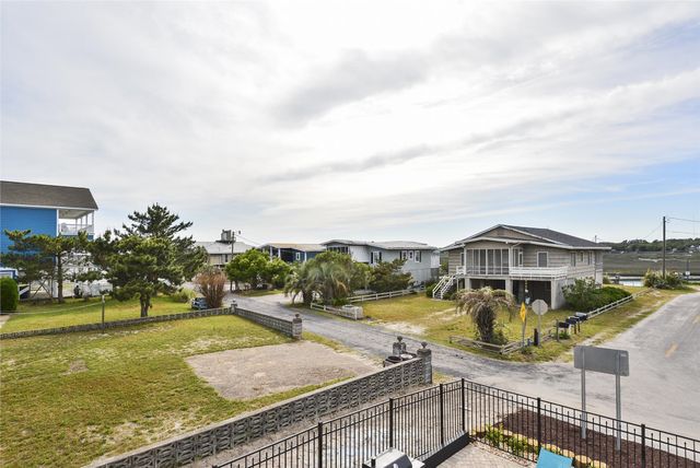 804 S Waccamaw Dr., Murrells Inlet, SC 29576
