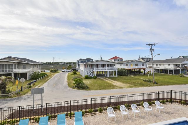 804 S Waccamaw Dr., Murrells Inlet, SC 29576