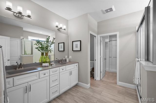 137 Woodspur Drive, Wentzville, MO 63385