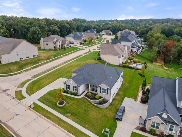 137 Woodspur Drive, Wentzville, MO 63385