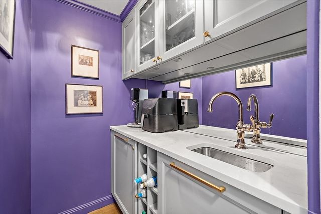 95 Longmeadow Rd, Belmont, MA 02478