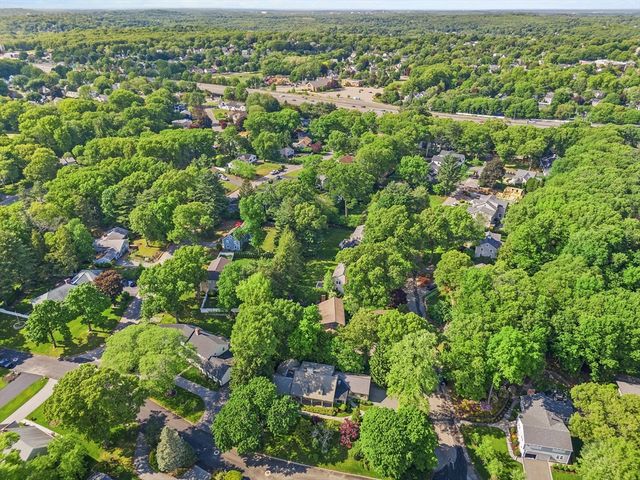 95 Longmeadow Rd, Belmont, MA 02478