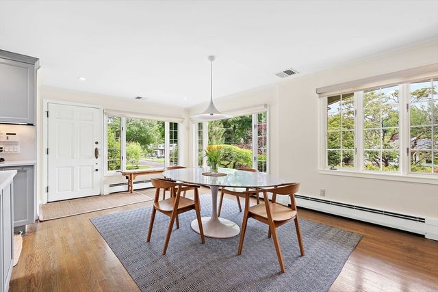 95 Longmeadow Rd, Belmont, MA 02478