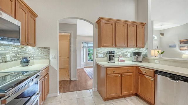 2051 SNOVER AVENUE, North Port, FL 34286