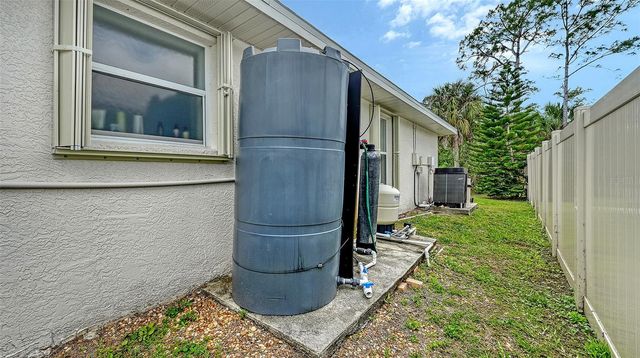 2051 SNOVER AVENUE, North Port, FL 34286