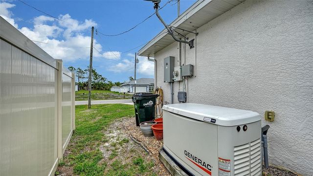 2051 SNOVER AVENUE, North Port, FL 34286