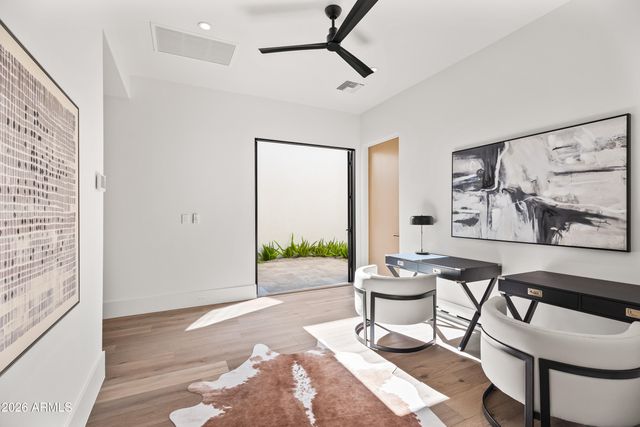 5225 E MOCKINGBIRD Lane, Paradise Valley, AZ 85253