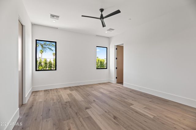 5225 E MOCKINGBIRD Lane, Paradise Valley, AZ 85253