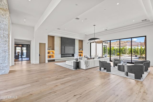 5225 E MOCKINGBIRD Lane, Paradise Valley, AZ 85253