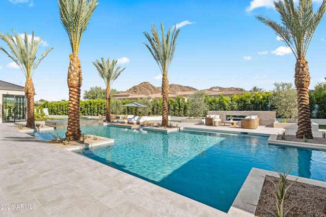 5225 E MOCKINGBIRD Lane, Paradise Valley, AZ 85253