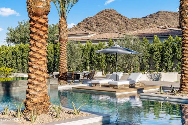 5225 E MOCKINGBIRD Lane, Paradise Valley, AZ 85253